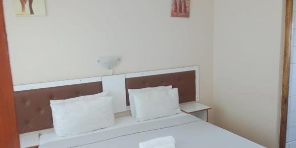 Amafana Guest House Mount Frere Екстериор снимка